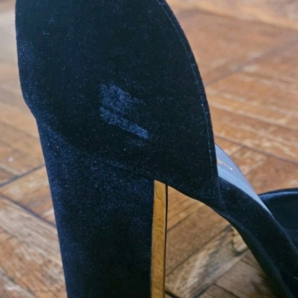 Pre-Owned Lulus Black Velvet Ankle Strap Block Heel Pumps Women’s Size 8.5 - Picture 4 of 8
